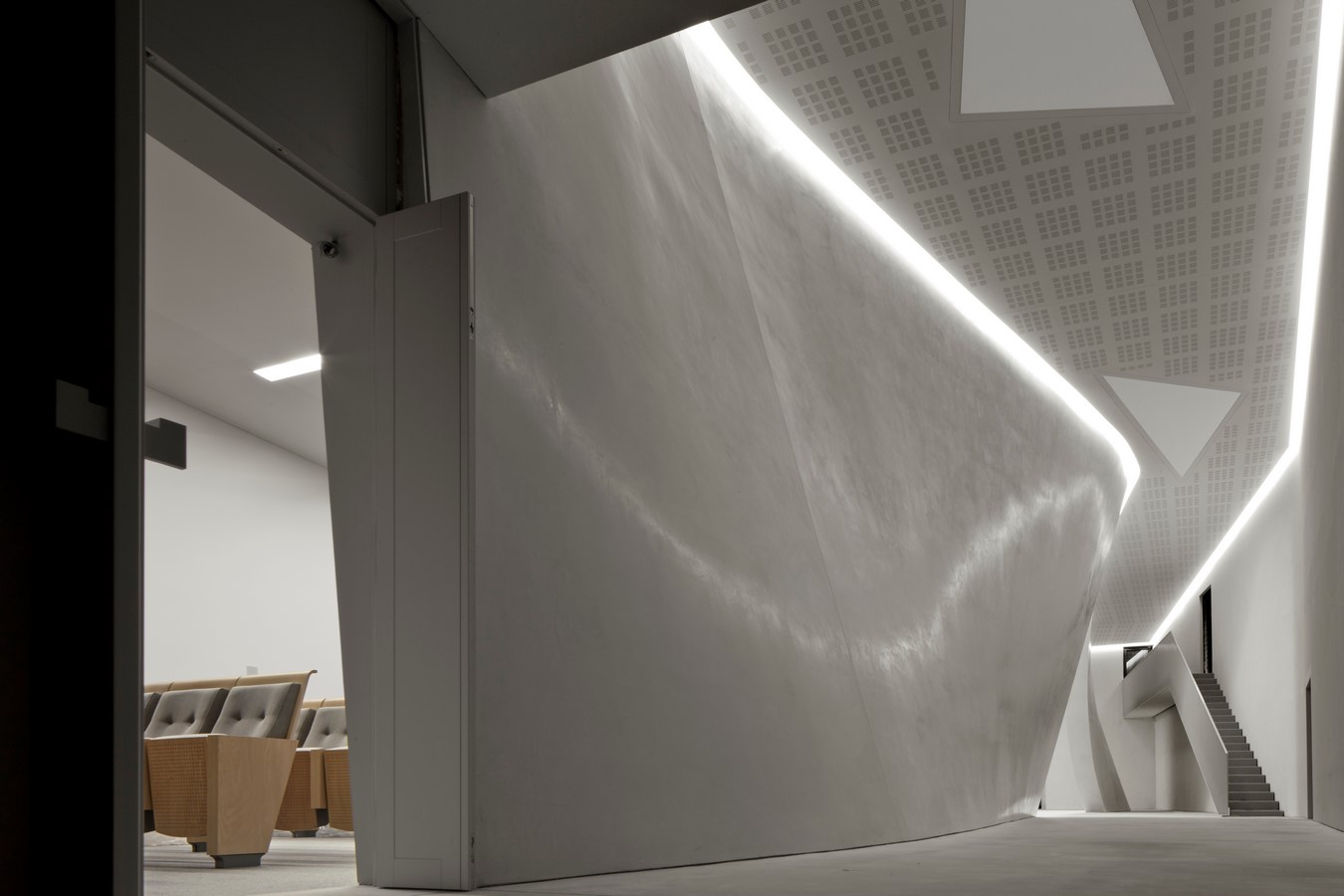 Timeline of restoration: The Teatrino of Palazzo Grassi - Sheet4
