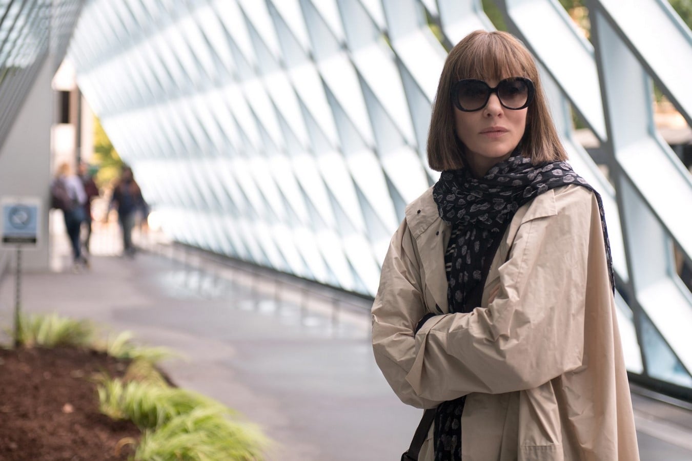 An architectural review of Where'd you go, Bernadette? - Sheet2