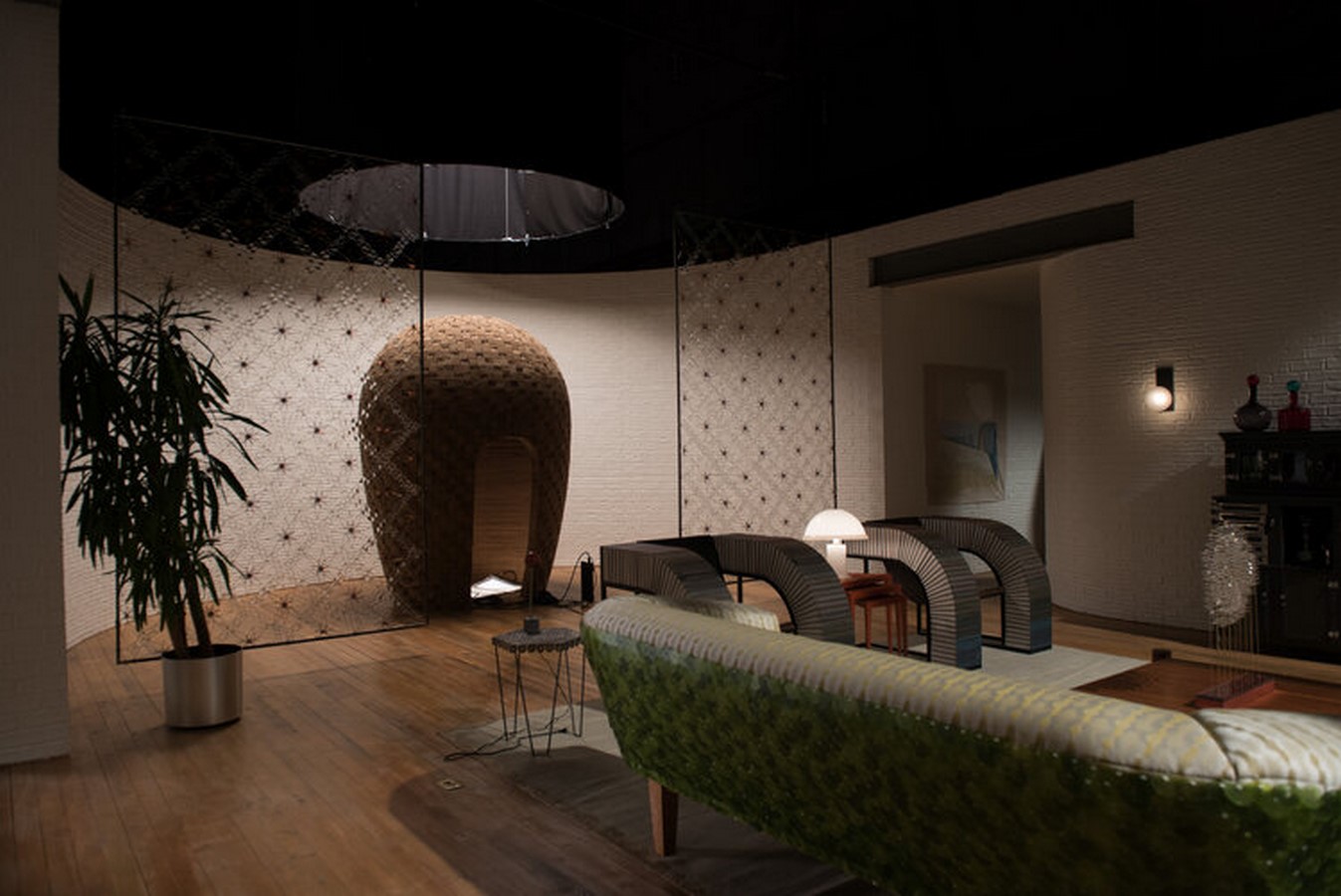 An architectural review of Where'd you go, Bernadette? - Sheet5