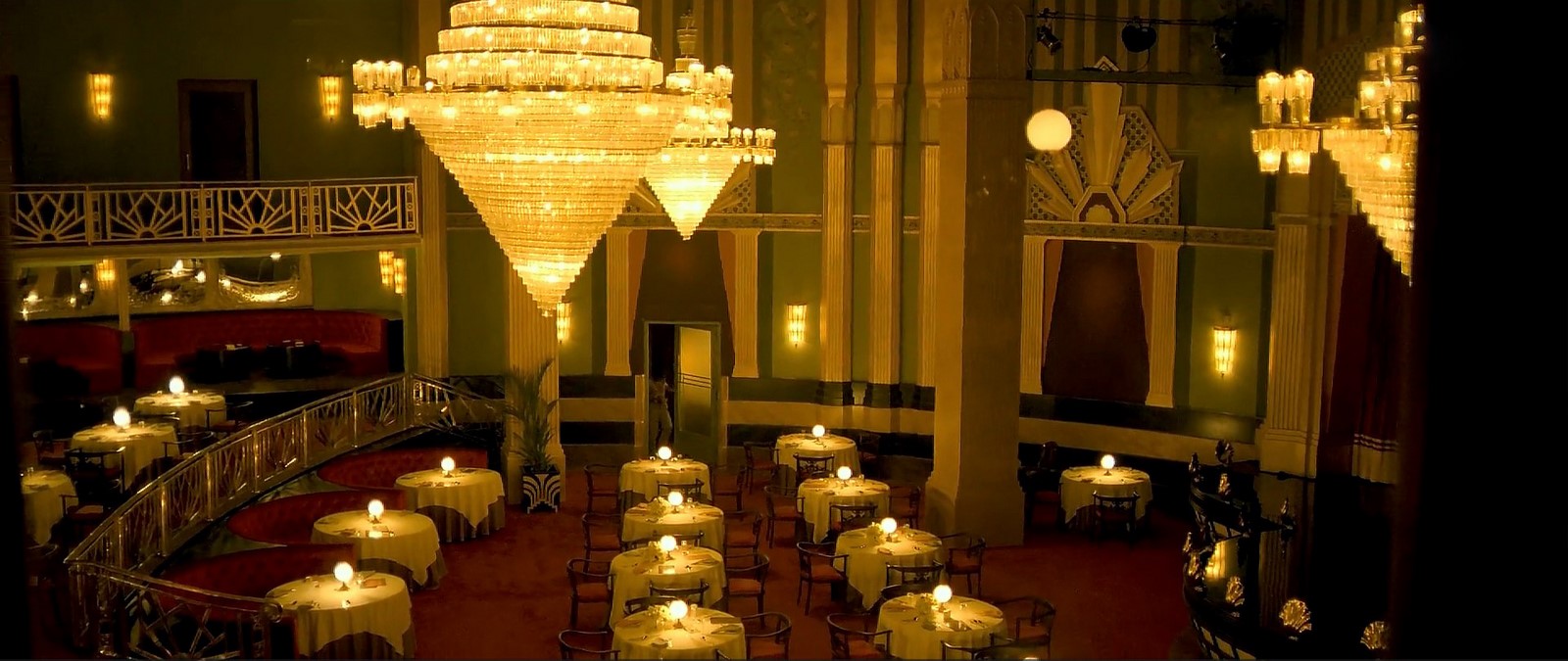 An architectural review of Bombay Velvet - Sheet18