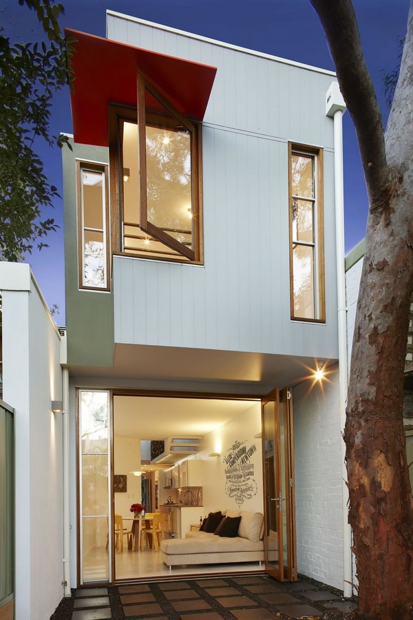 Exterior view of the north-facing courtyard_©floornature