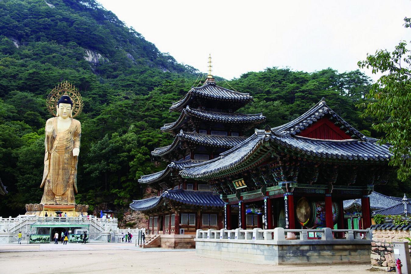 10 UNESCO World Heritage Sites in Republic of Korea - Sheet23