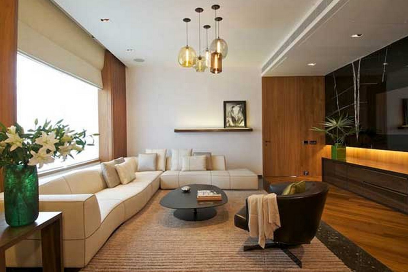 Living room_©http://lbinteriors.co.in/images/Residential-07.jpg?w=999