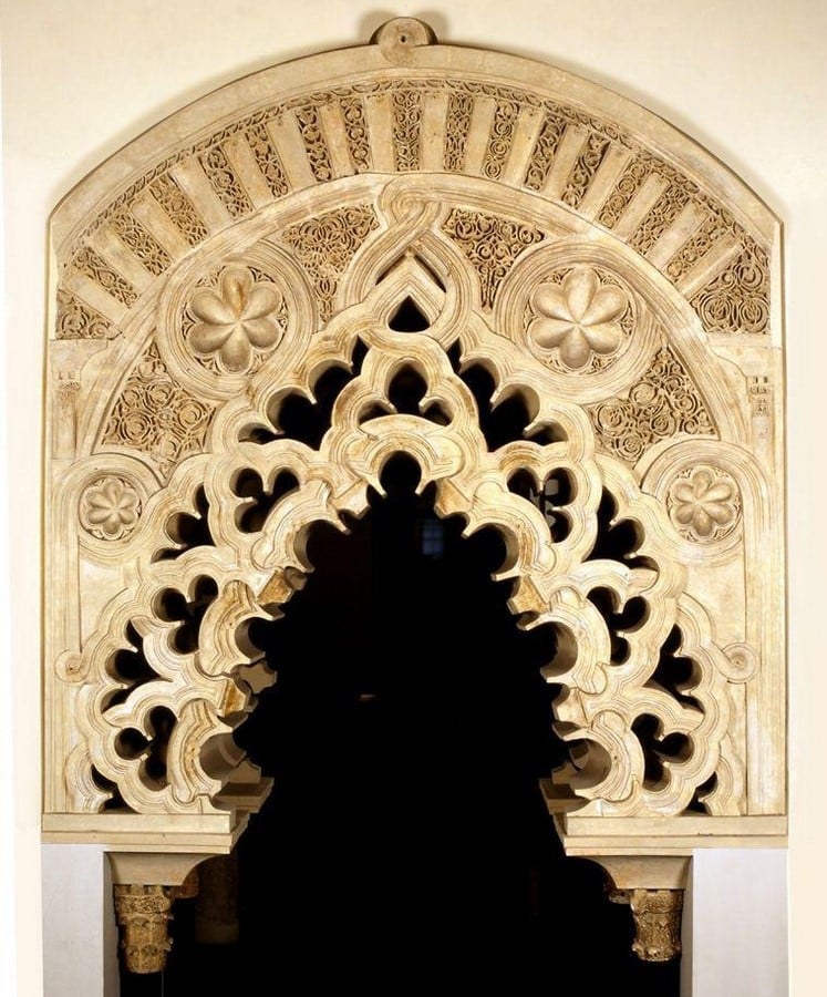 An overview of Indo-Saracenic architecture in India - Sheet4