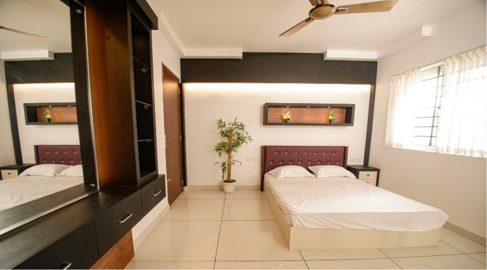 Bedroom_©http://www.oggleinterior.com/#