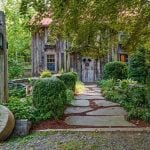 An inside look at all the houses owned by Zöe Kravitz - Sheet1
