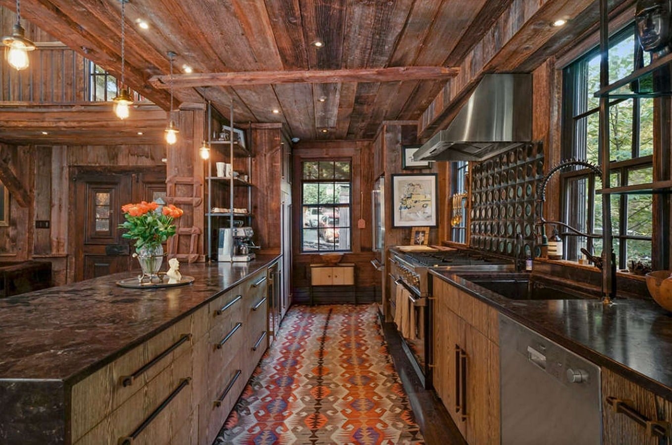 An inside look at all the houses owned by Zöe Kravitz - Sheet3