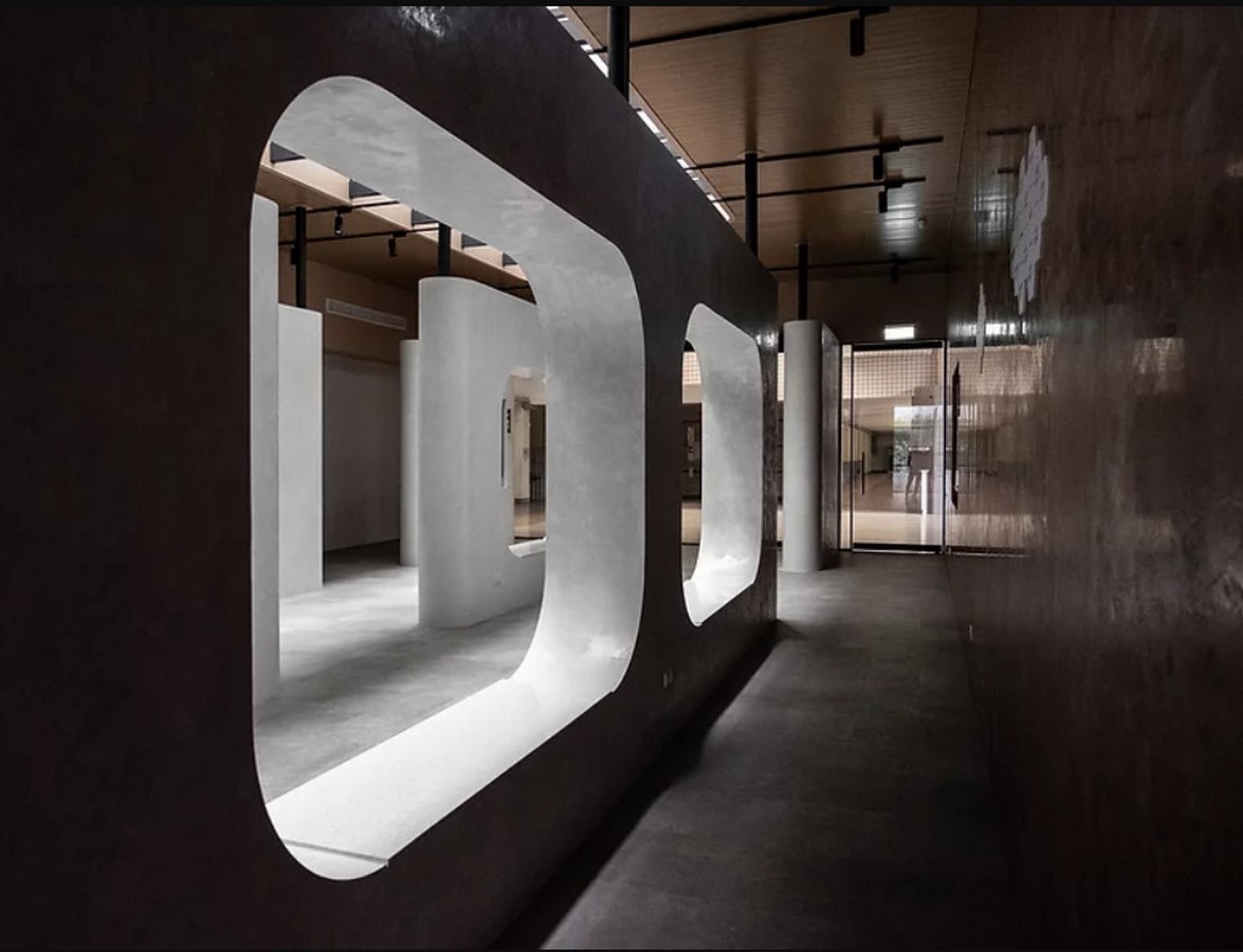 Red Dot award winner: White Studio- Sheet2