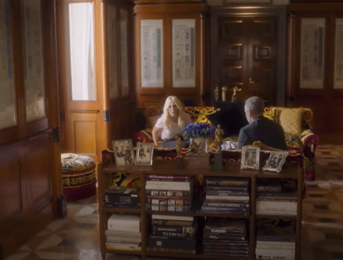 An inside look at the houses owned by Donatella Versace - Sheet7