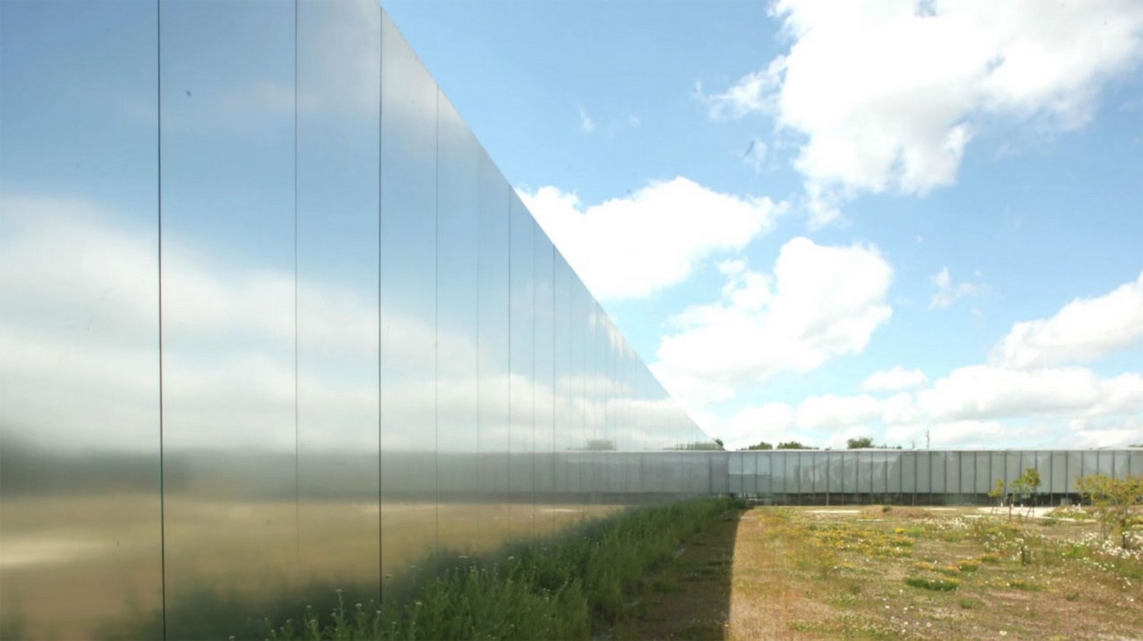 Louvre Lens Museum by SANAA -Sheet3