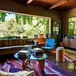 An inside look at the houses owned by Chris Pine - Sheet12