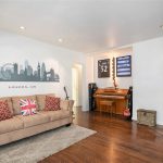 An inside look at the houses owned by Chris Pine - Sheet3