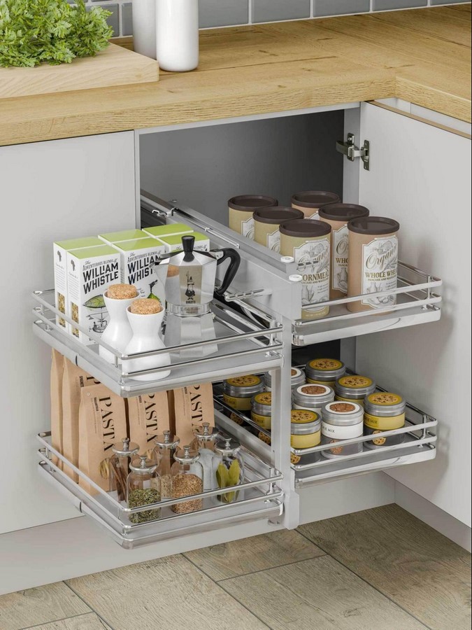 pullout cabinets for storage_©www.kitchenfittingsdirect.com/