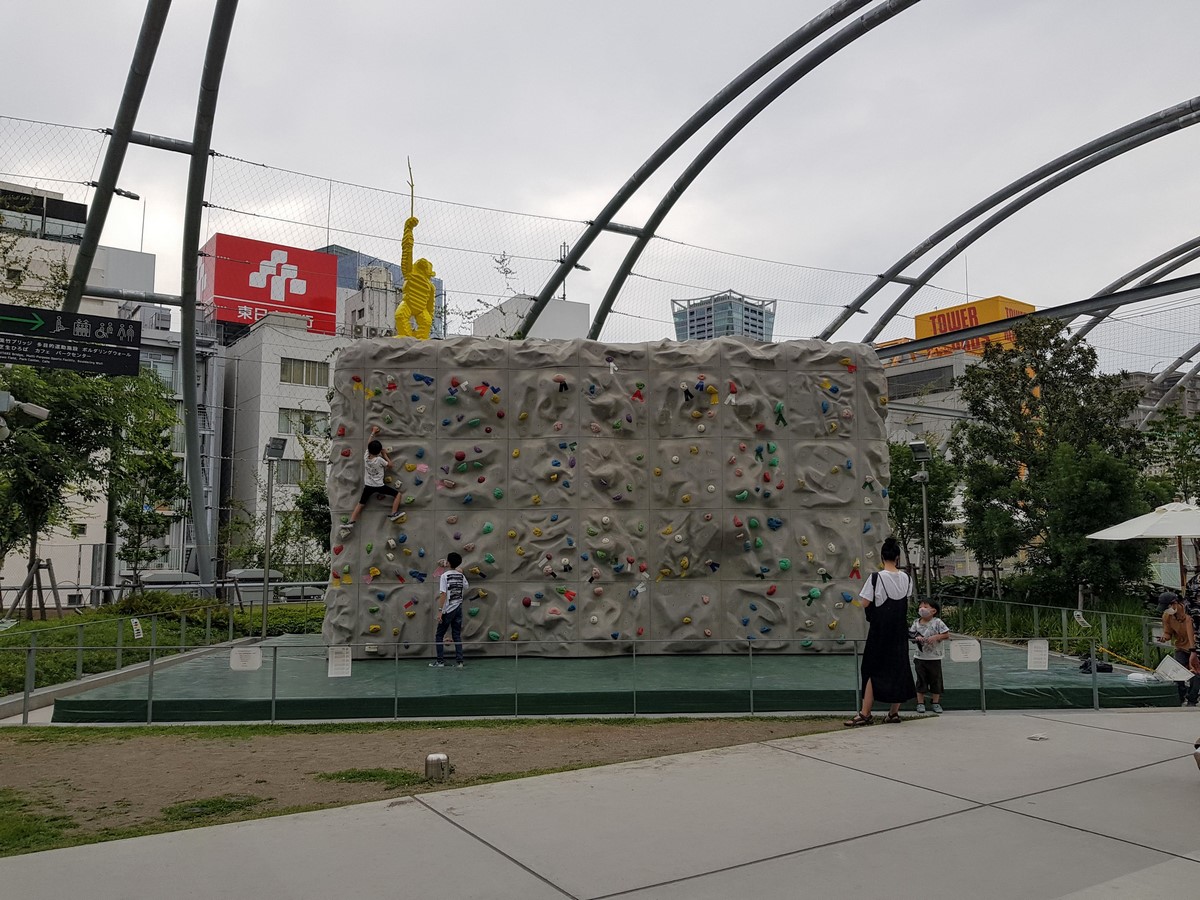 Miyashita Park by Nikken Sekkei: A park of urban relaxation and activity - Sheet5