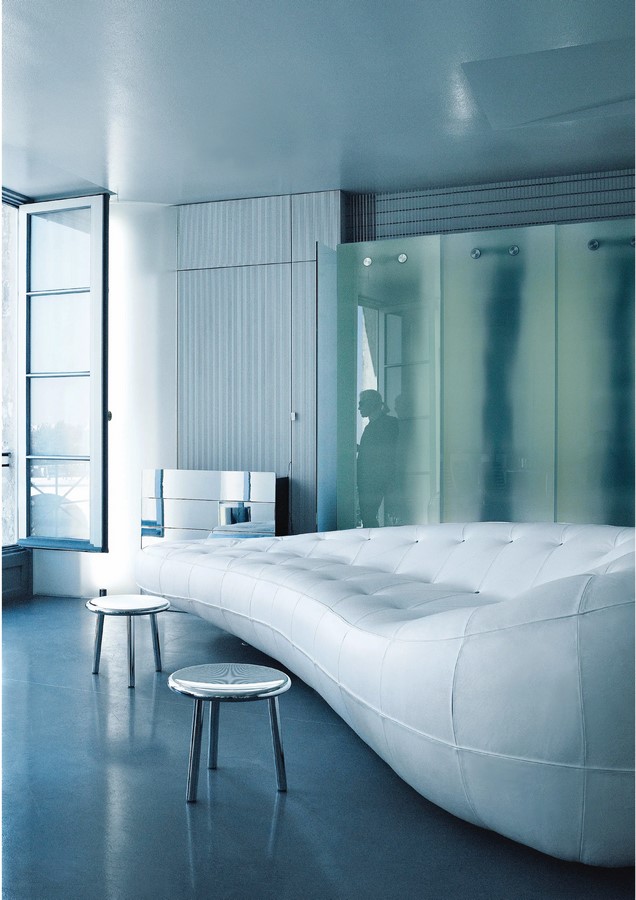 An inside look at the houses owned by Karl Lagerfeld - Sheet8