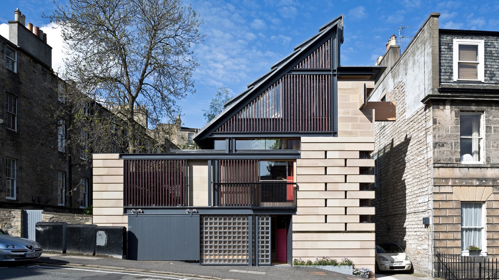 10 Golden House You Should Definitely See - Sheet1