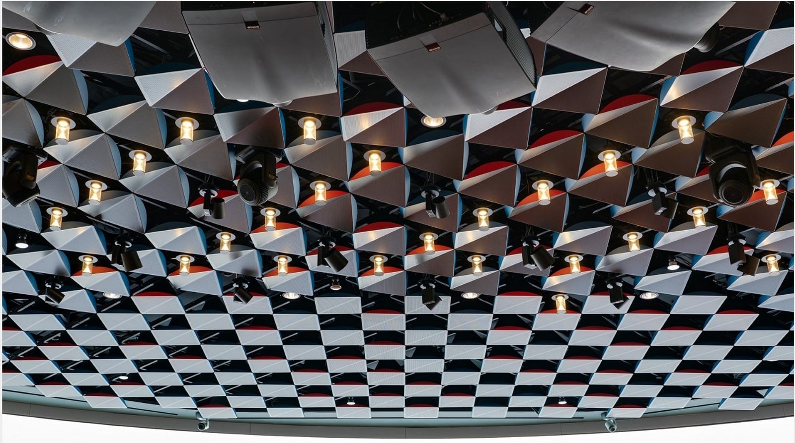 LAAB Architects . Artists . Designers . Makers- 15 Iconic Projects - Sheet41