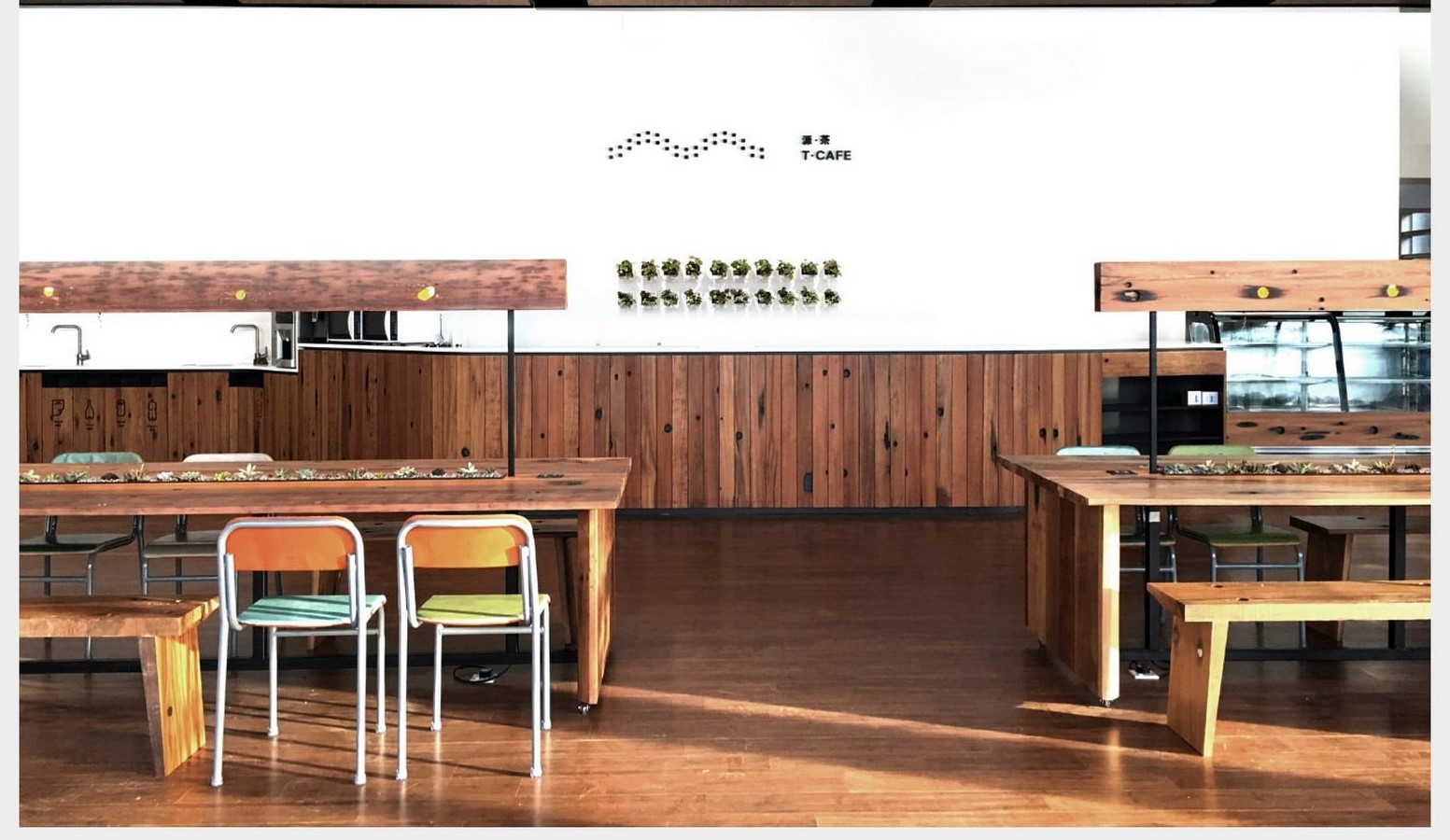LAAB Architects . Artists . Designers . Makers- 15 Iconic Projects - Sheet6