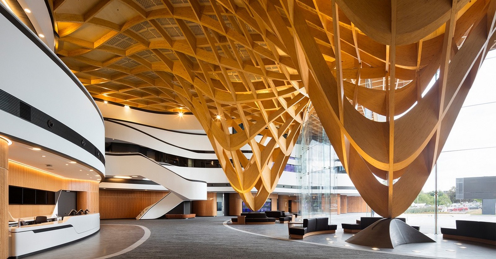 Cross Laminated Timber_©omrania.com