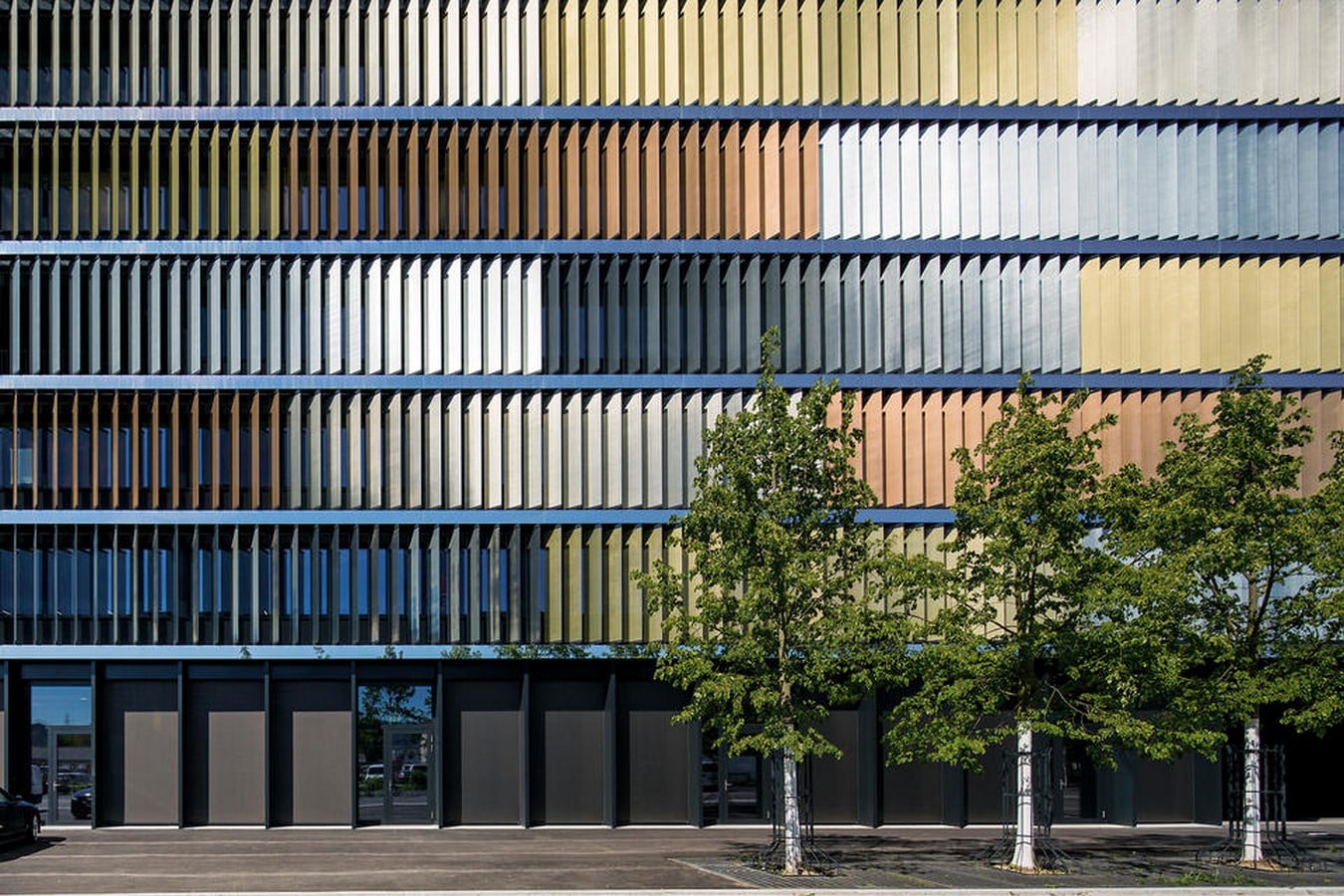 Why Facade design matters in 21st century - Sheet4