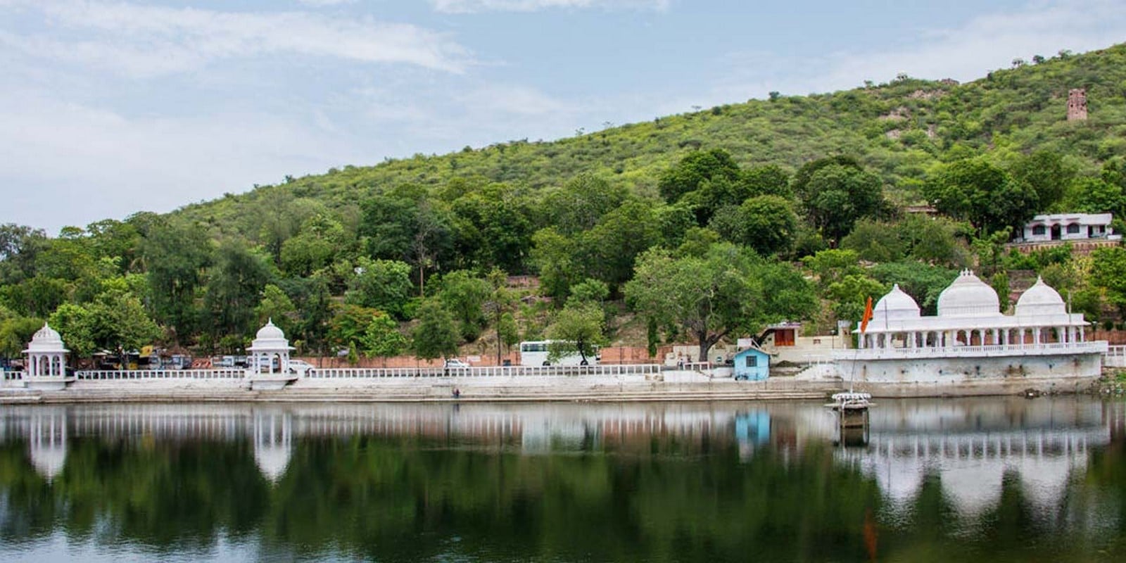 15 Places to Visit in Udaipur for Travelling Architect - Sheet31