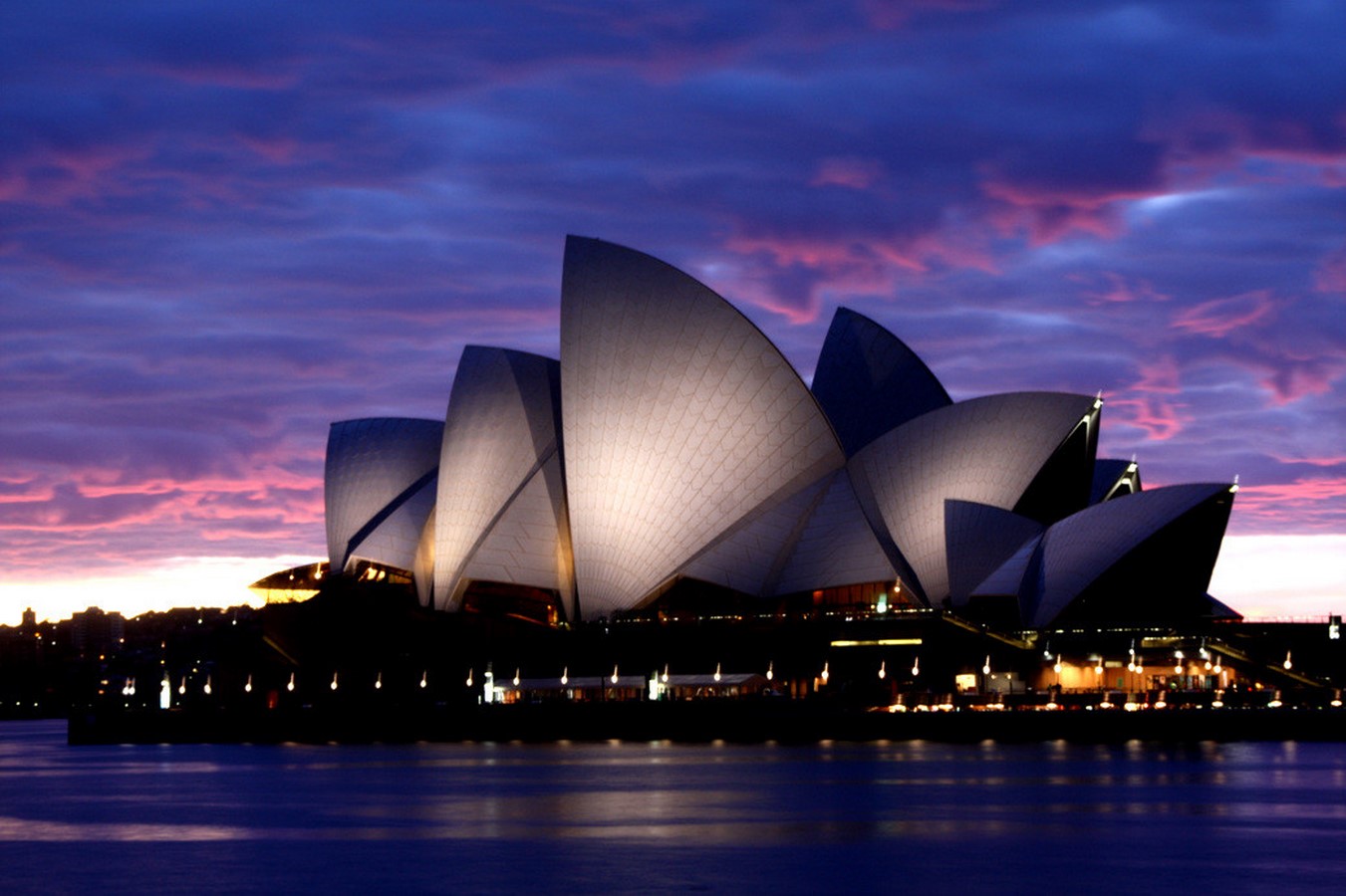 25 famous buildings and their architects - Sheet19