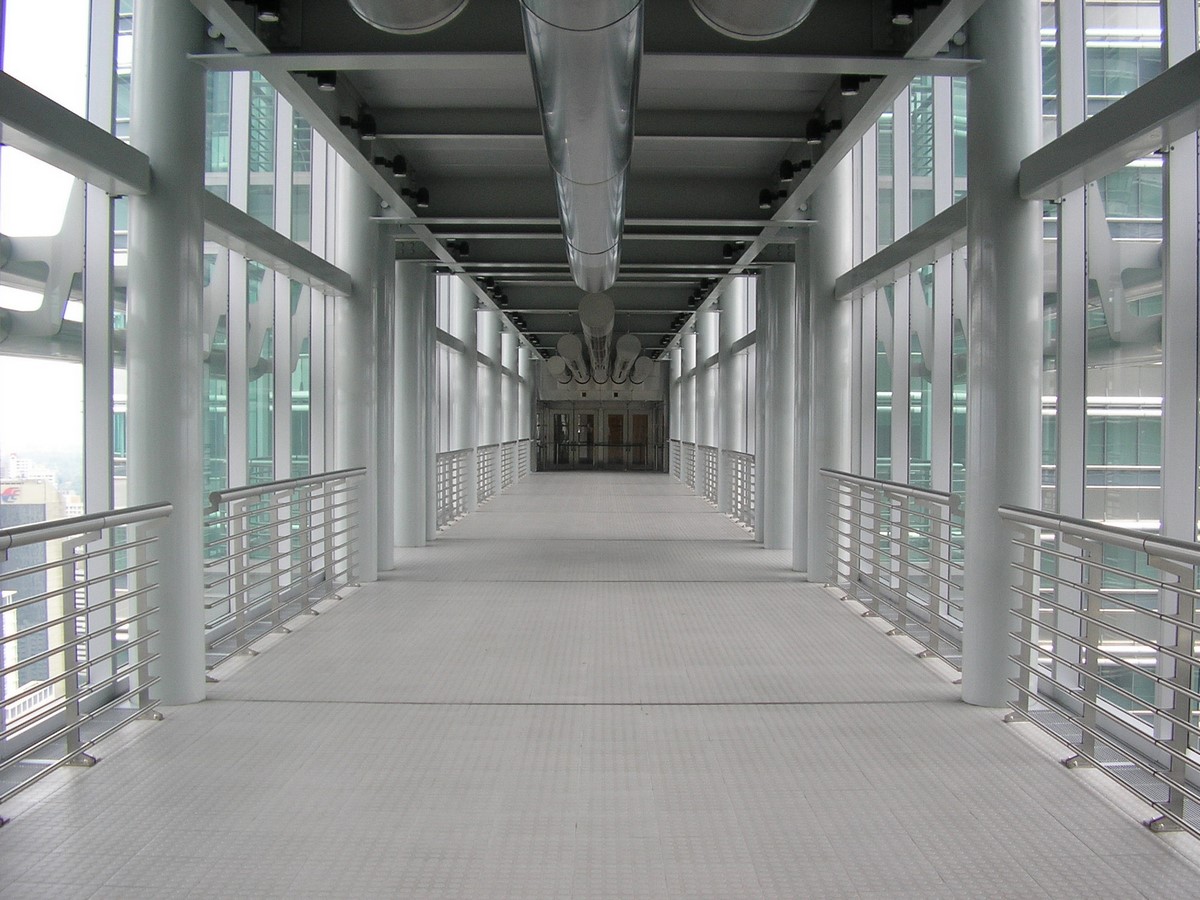 View from Sky bridge _© Arch daily