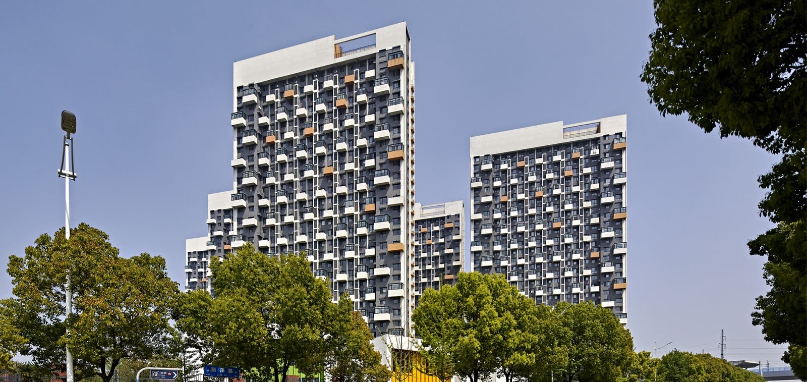 Leigh & Orange Limited- 15 Iconic Projects - Sheet36
