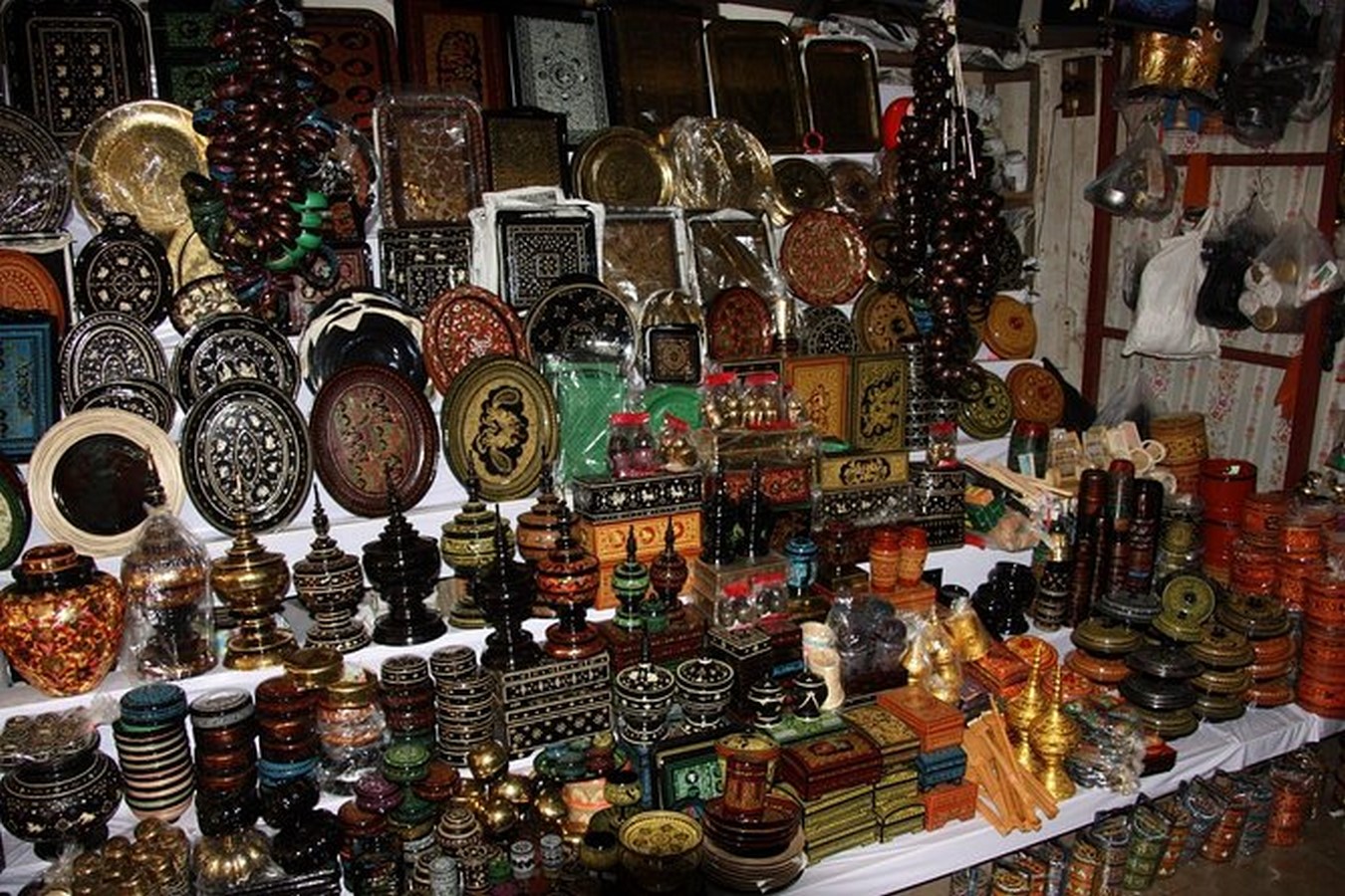 A shop in Lakkar Bazzar, Shimla_©media.tacdn