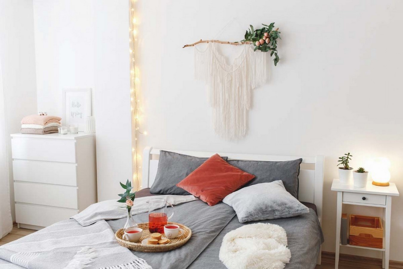 Soft colors_©Shutterstock