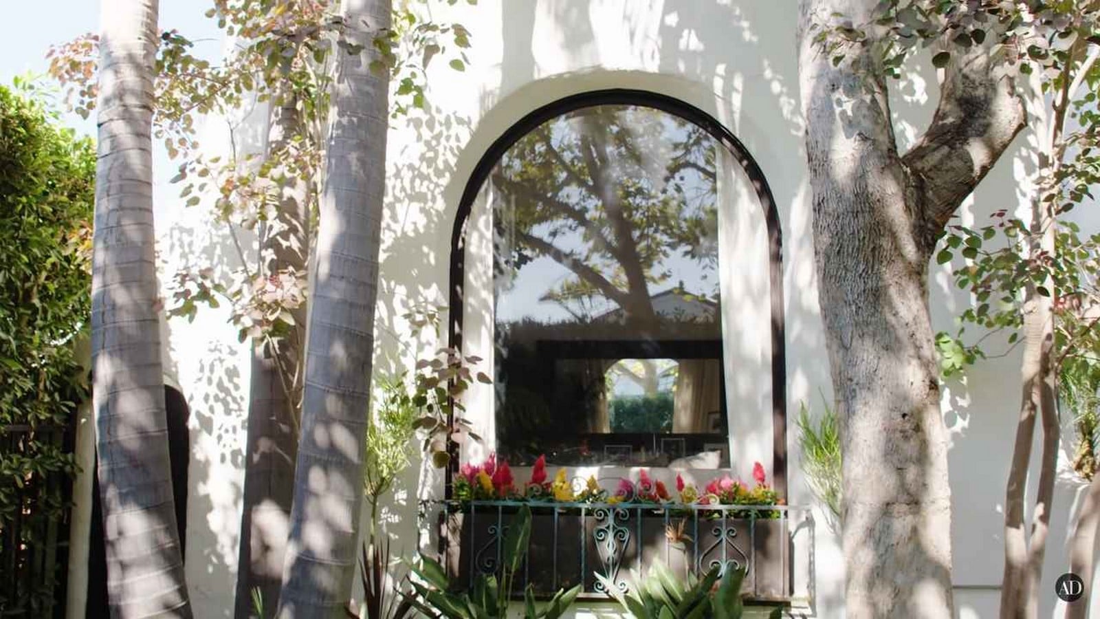 An inside look at the houses owned by Nina Dobrev - Sheet2