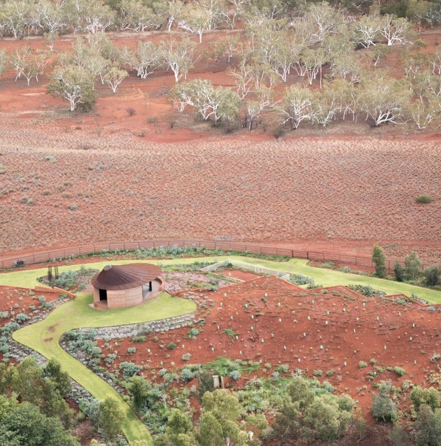 The Great Wall of WA by Luigi Rosselli - Sheet5