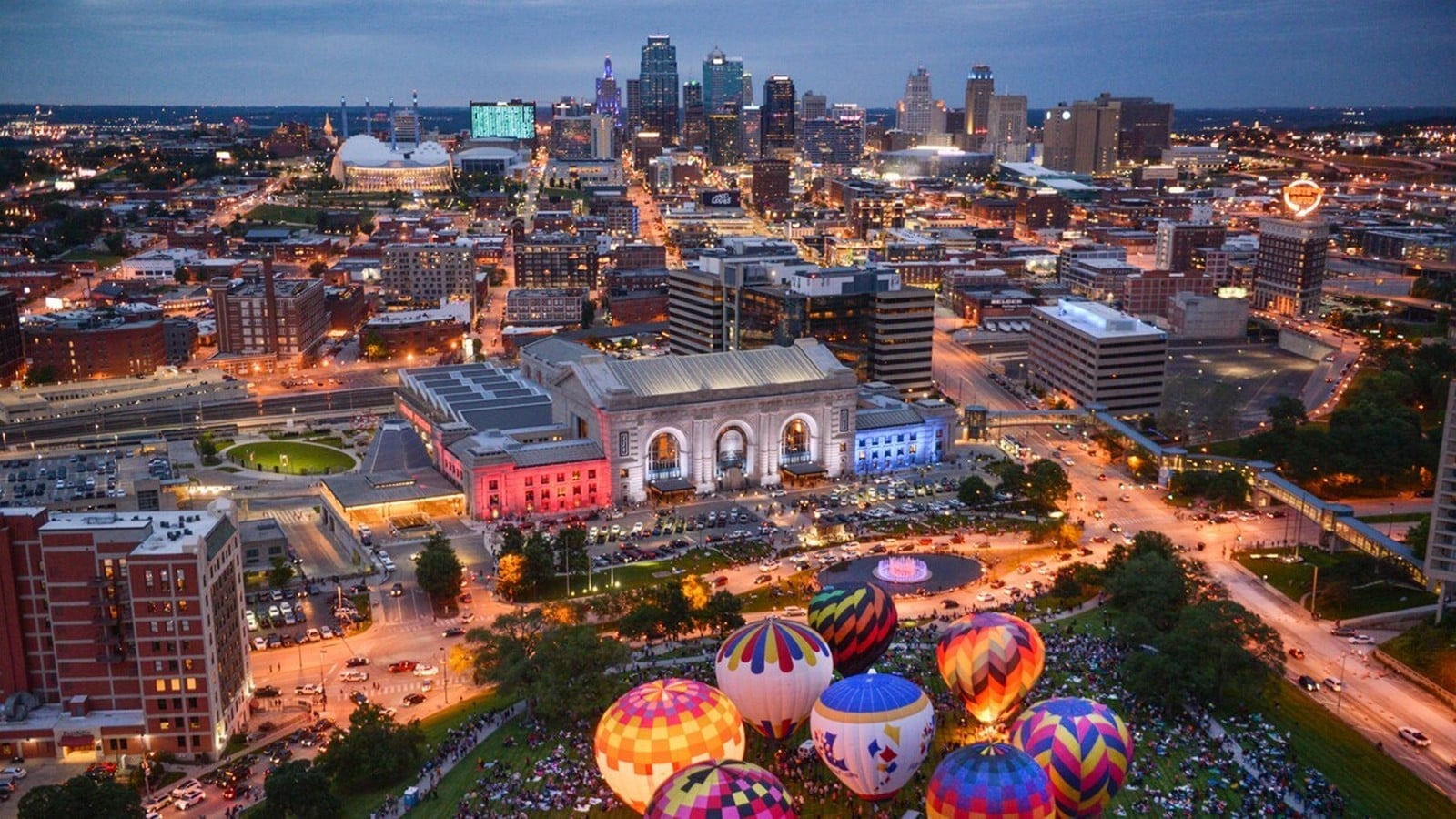 Architecture In Kansas City: 15 Uniques Buildings Every Architect Must See - Sheet1