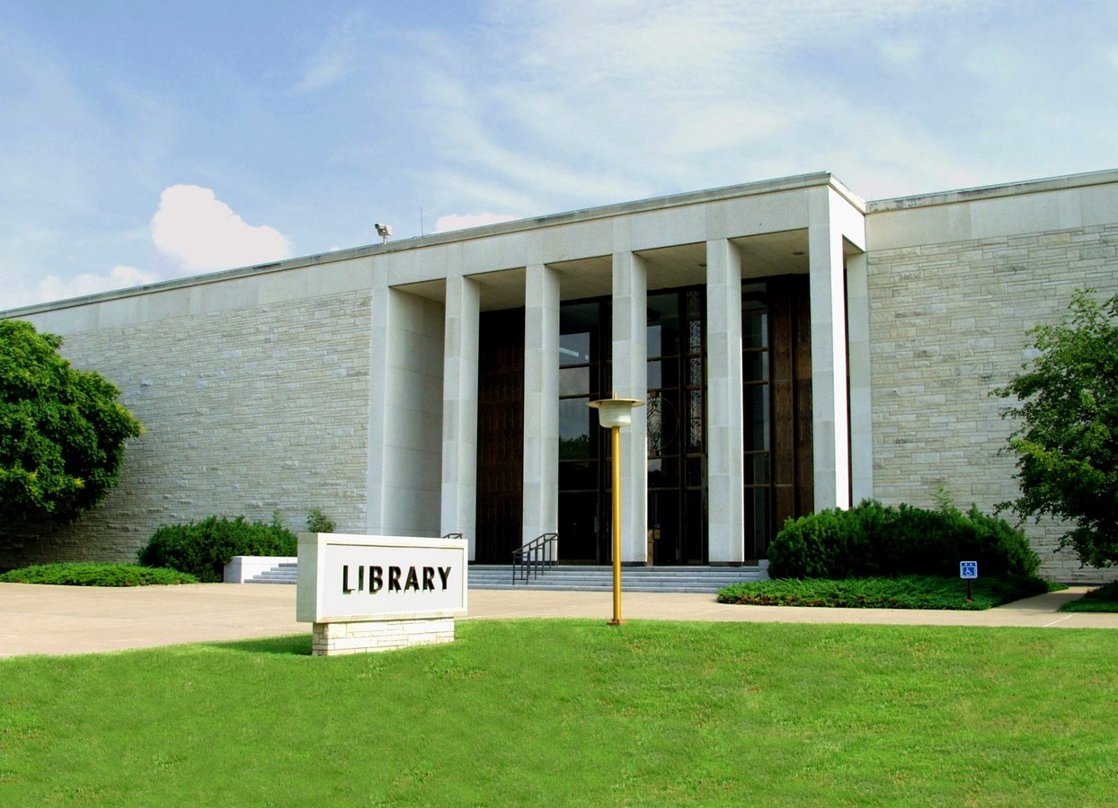 Eisenhower Presidential Library and Museum_©travelks.com