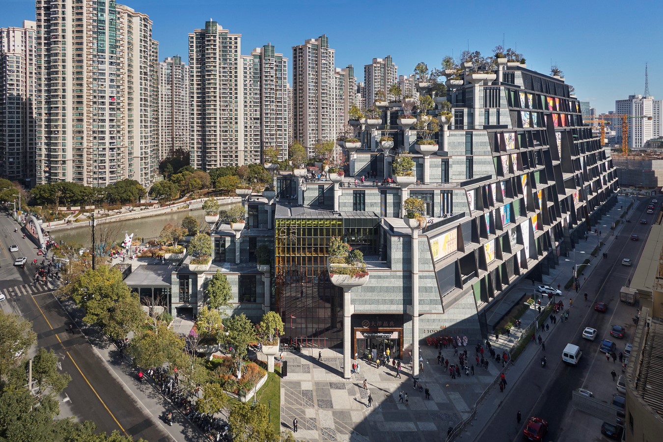 Buildings that redefine Architecture in the Past 5 Years - Sheet10
