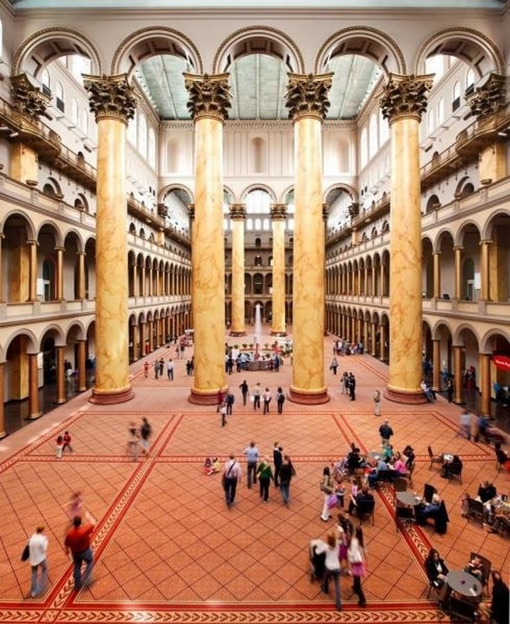 Interior View of Corinthian Columns_©washington.org
