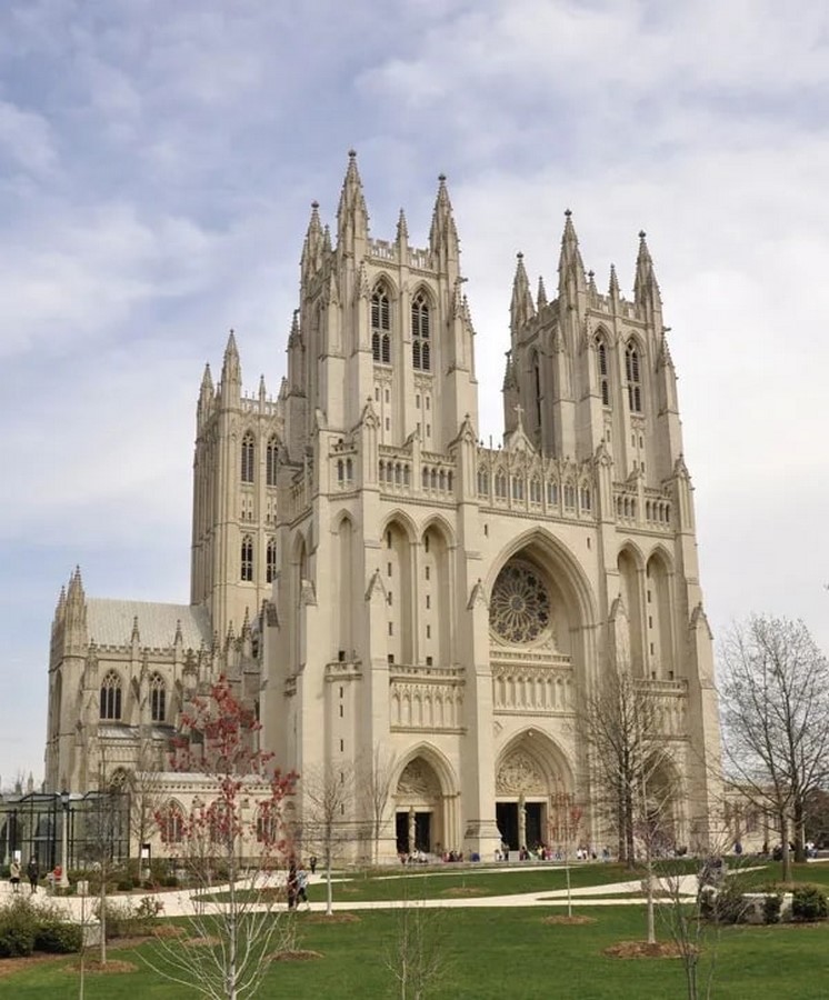 Washington Cathedral_©Cynthia Farmer/Shutterstock.com