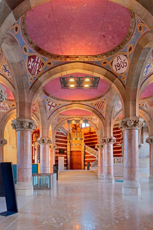 Architecture In Spain: 15 Uniques Buildings Every Architect Must See - Sheet13