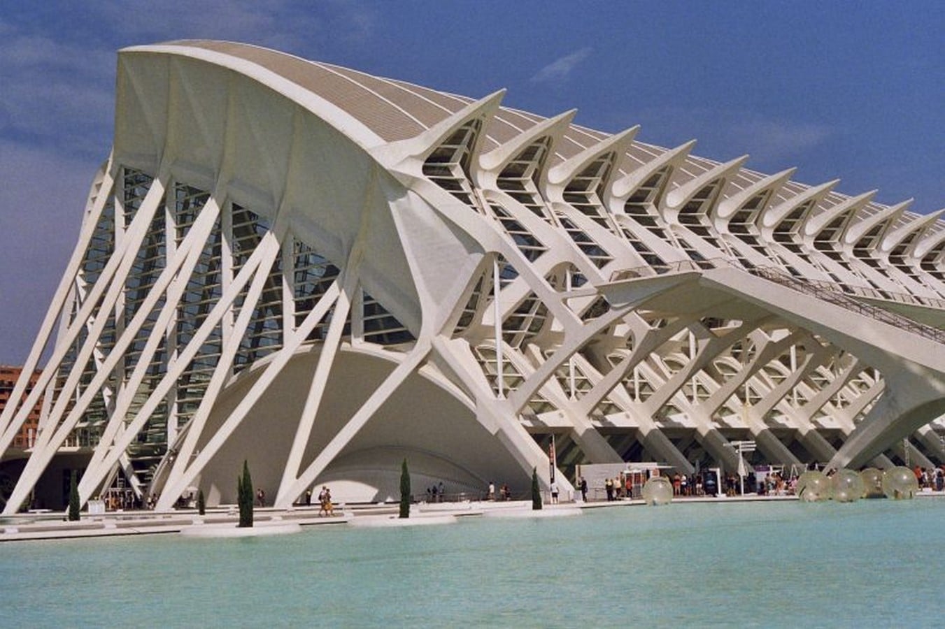 Science museum at City of Arts and Sciences_©Anthony Saroufim