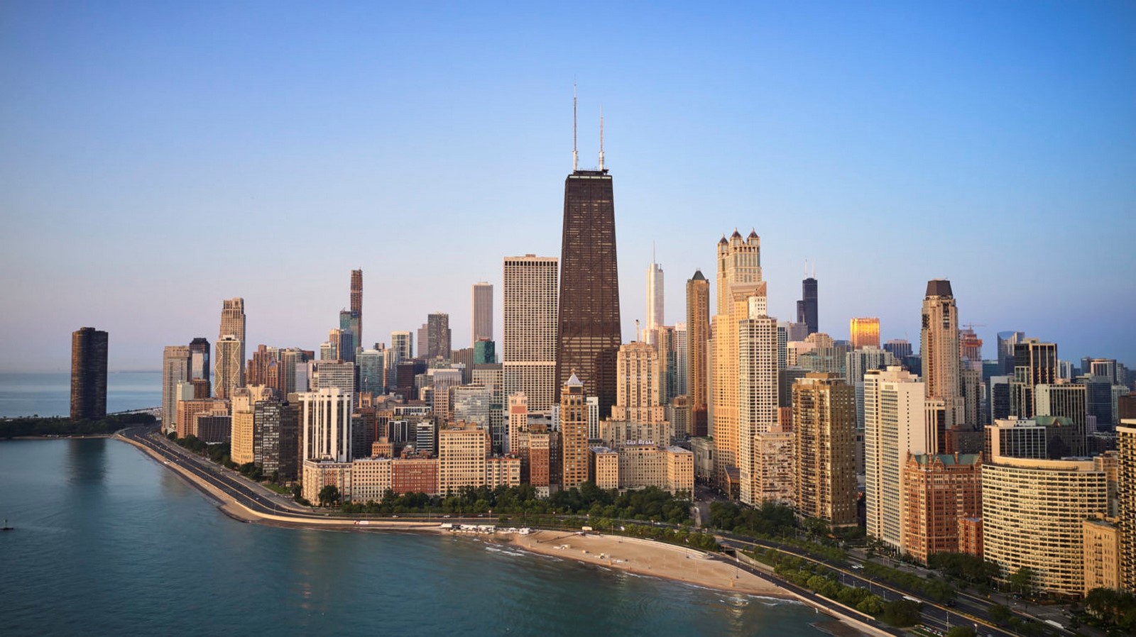 Buildings In Chicago: 15 Architectural Marvels Every Architect Must See - Sheet1