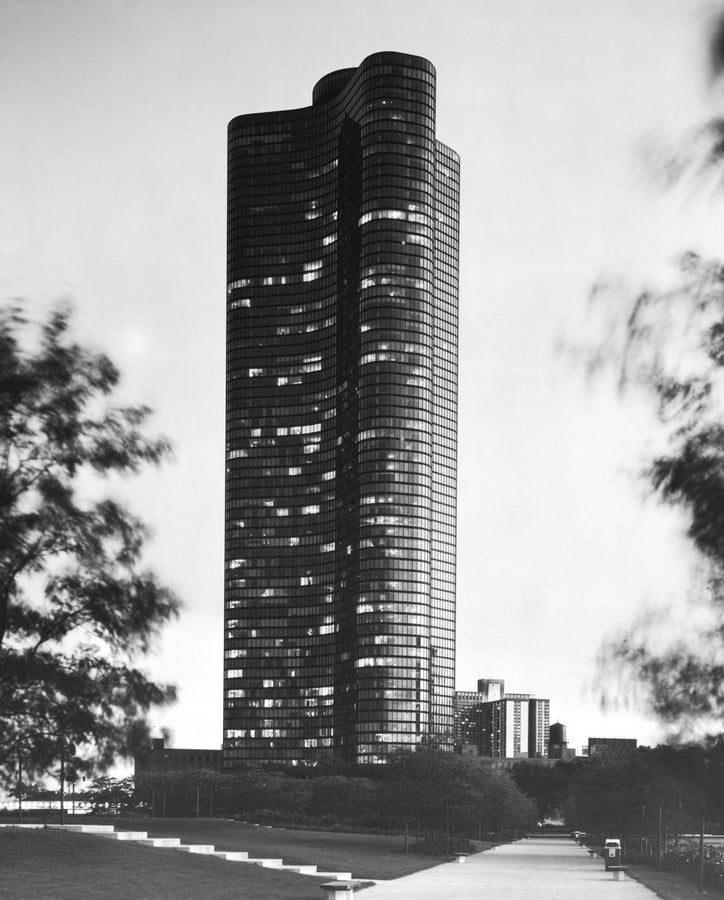 Lake Point Tower_©LakePointTower.org