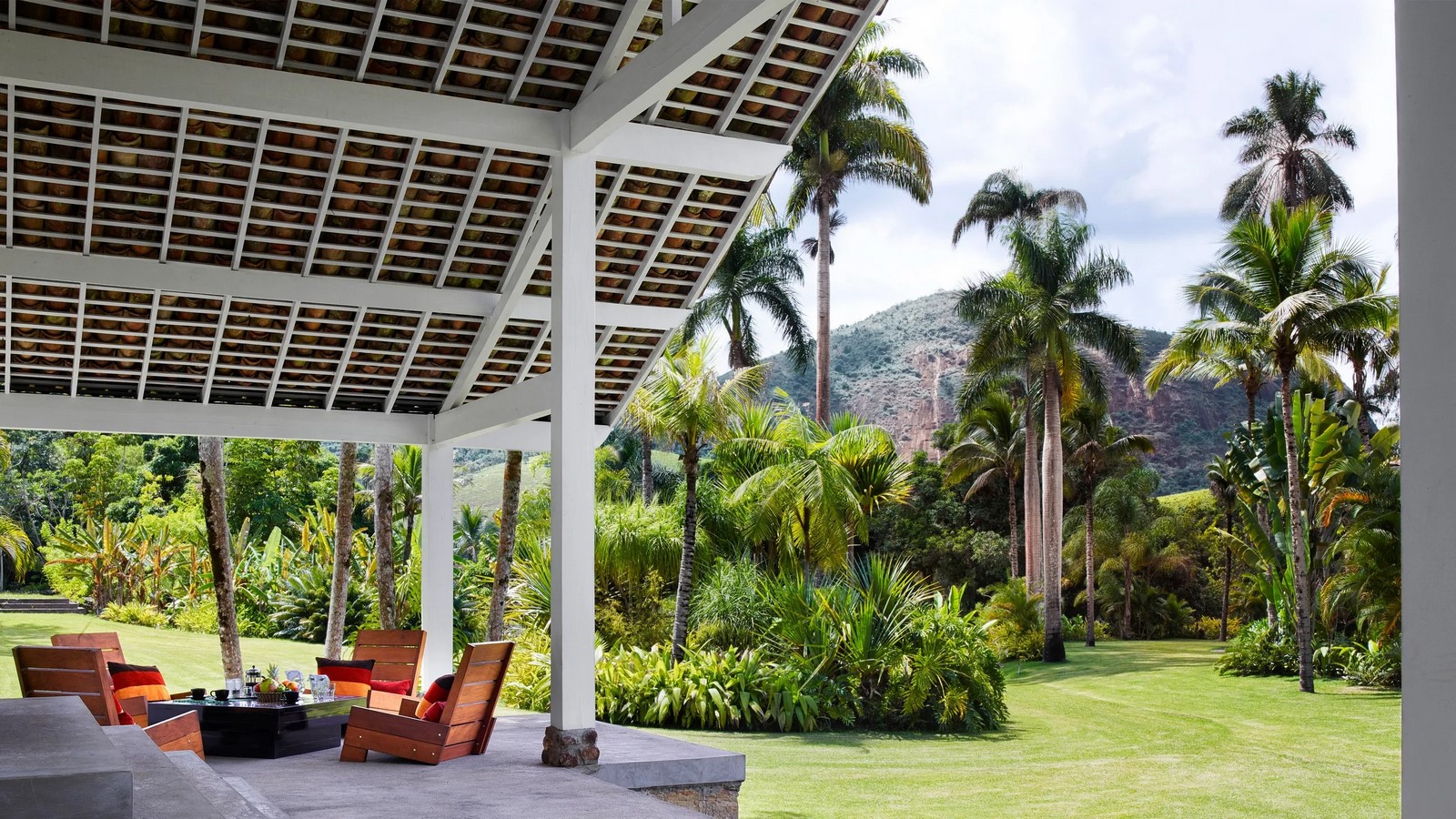 An inside look at all the houses owned by Lenny Kravitz - Sheet3