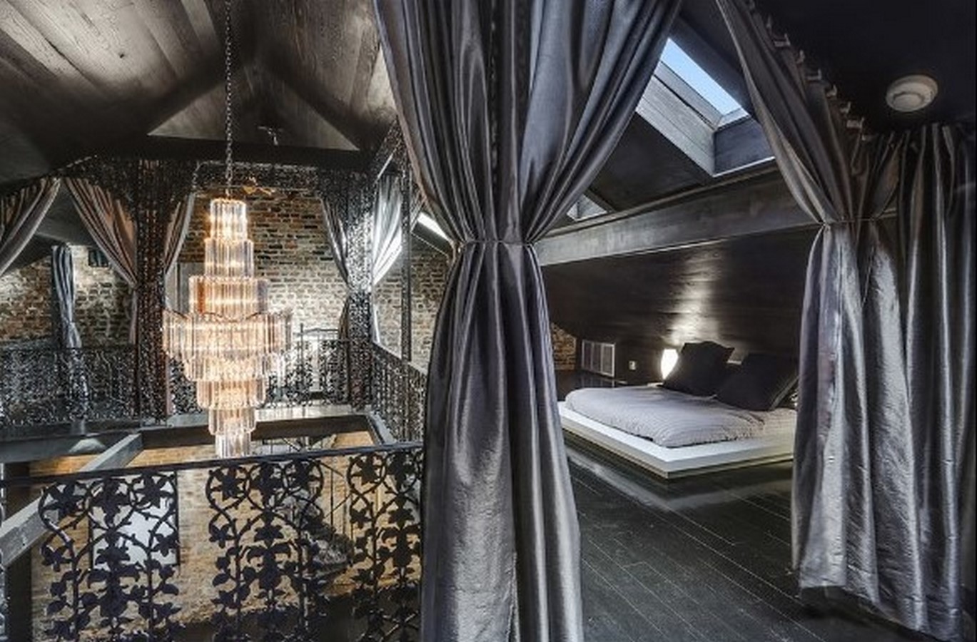 An inside look at all the houses owned by Lenny Kravitz - Sheet33