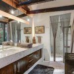 An inside look at all the houses owned by Lenny Kravitz - Sheet34