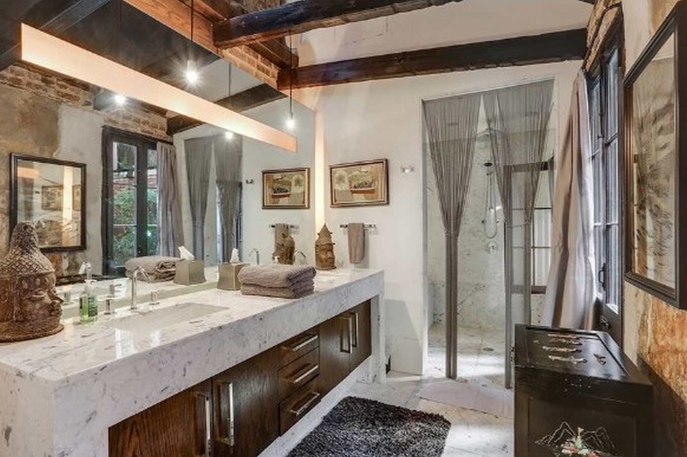 An inside look at all the houses owned by Lenny Kravitz - Sheet34