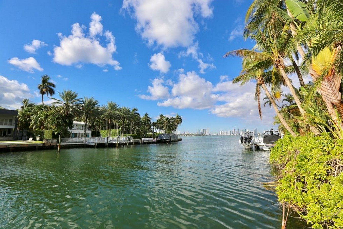 An inside look at all the houses owned by Lenny Kravitz - Sheet9