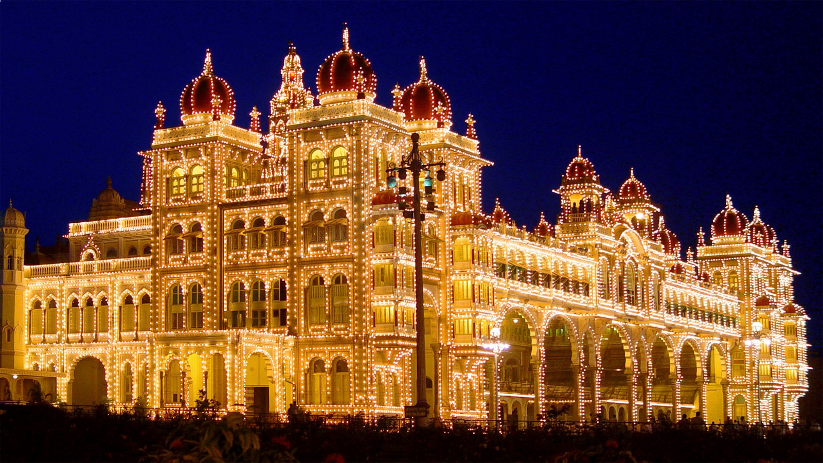 15 Places To Visit In Karnataka for Travelling Architect - Sheet3