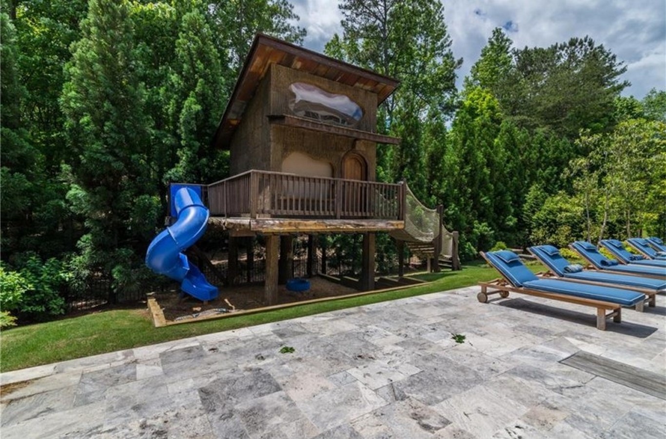 Climate controlled treehouse_© American Luxury