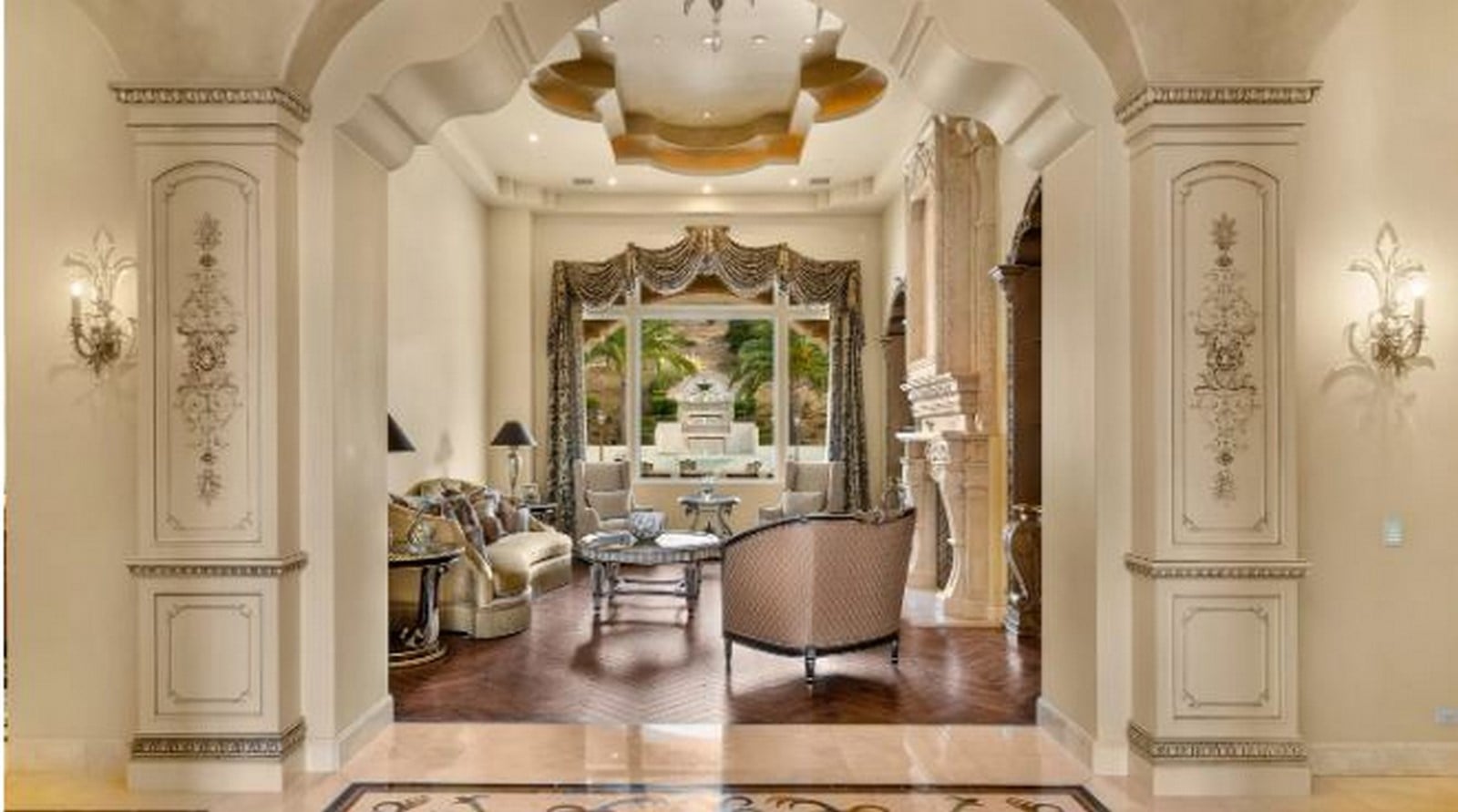 Britney Spears House: 10 Facts through Architect's Lens - Sheet5