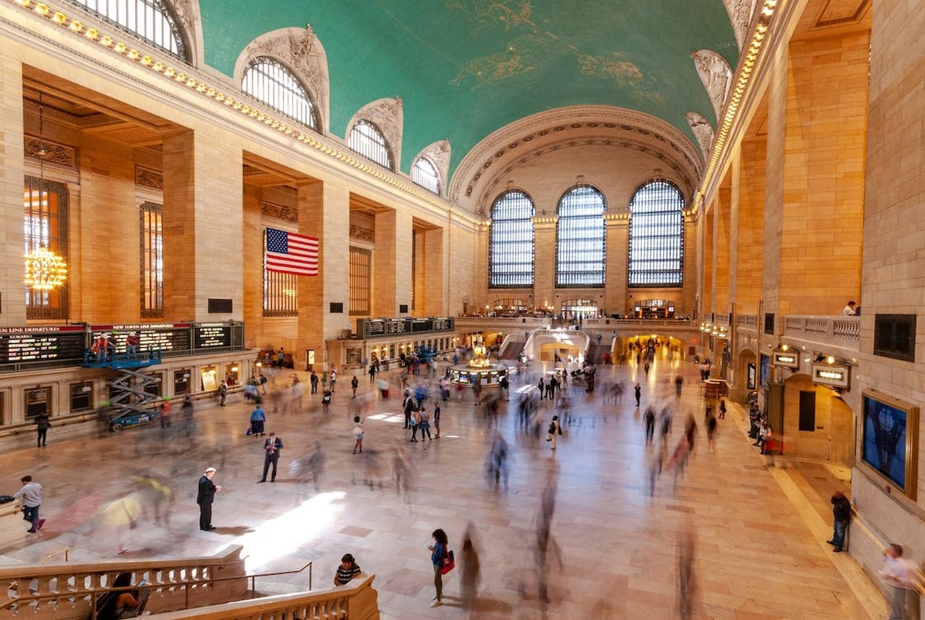 Interior of the Grand Central Station_©David Vives/Pexels